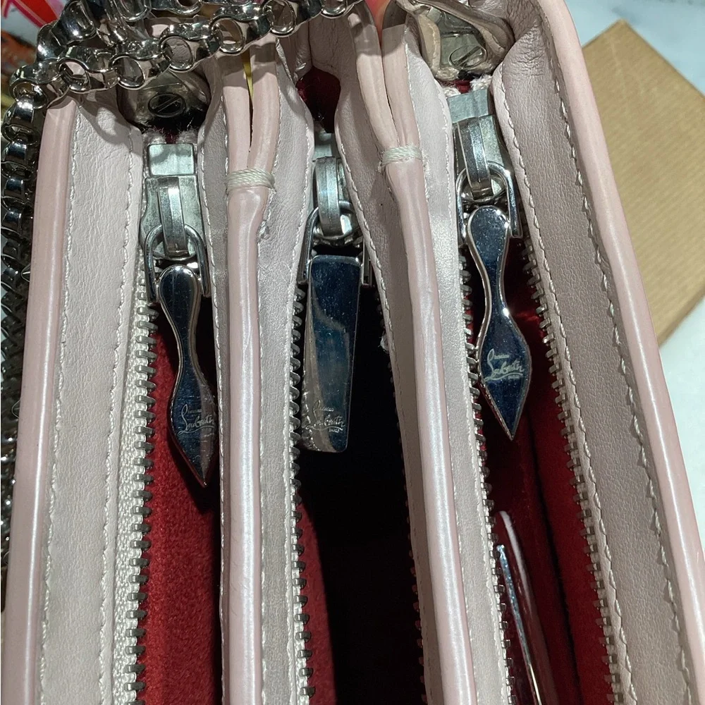 Christian Louboutin TRILOUBI SPIKE BALLERINA PINK SHOULDER BAG. NEW